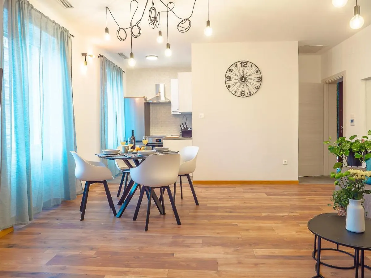 Apartmani Dora & Luka Rijeka 0*,