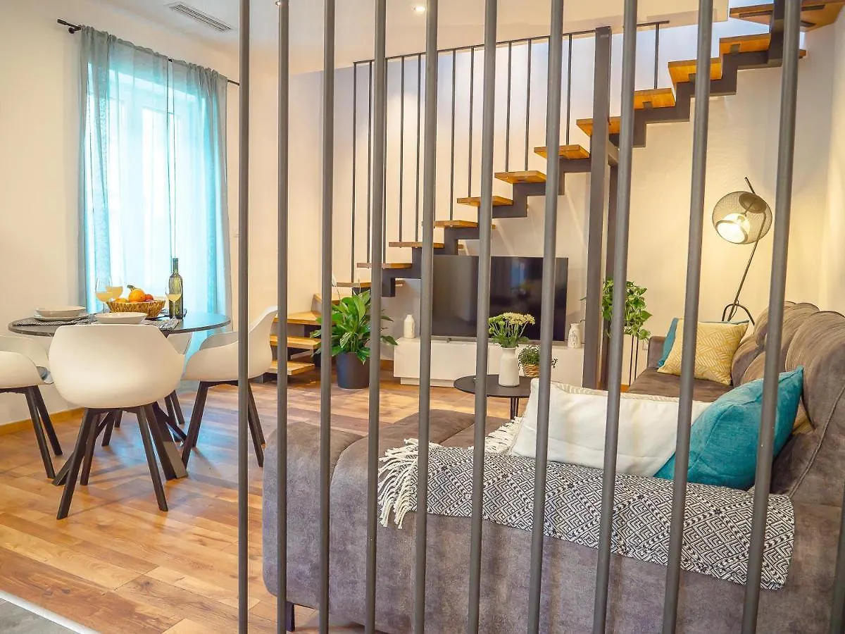 Apartmani Dora & Luka Rijeka Croatia