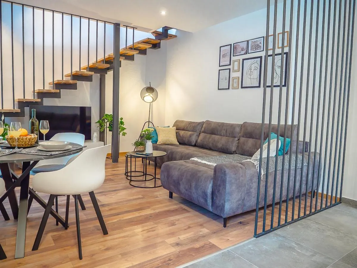 Apartment Apartmani Dora & Luka Rijeka